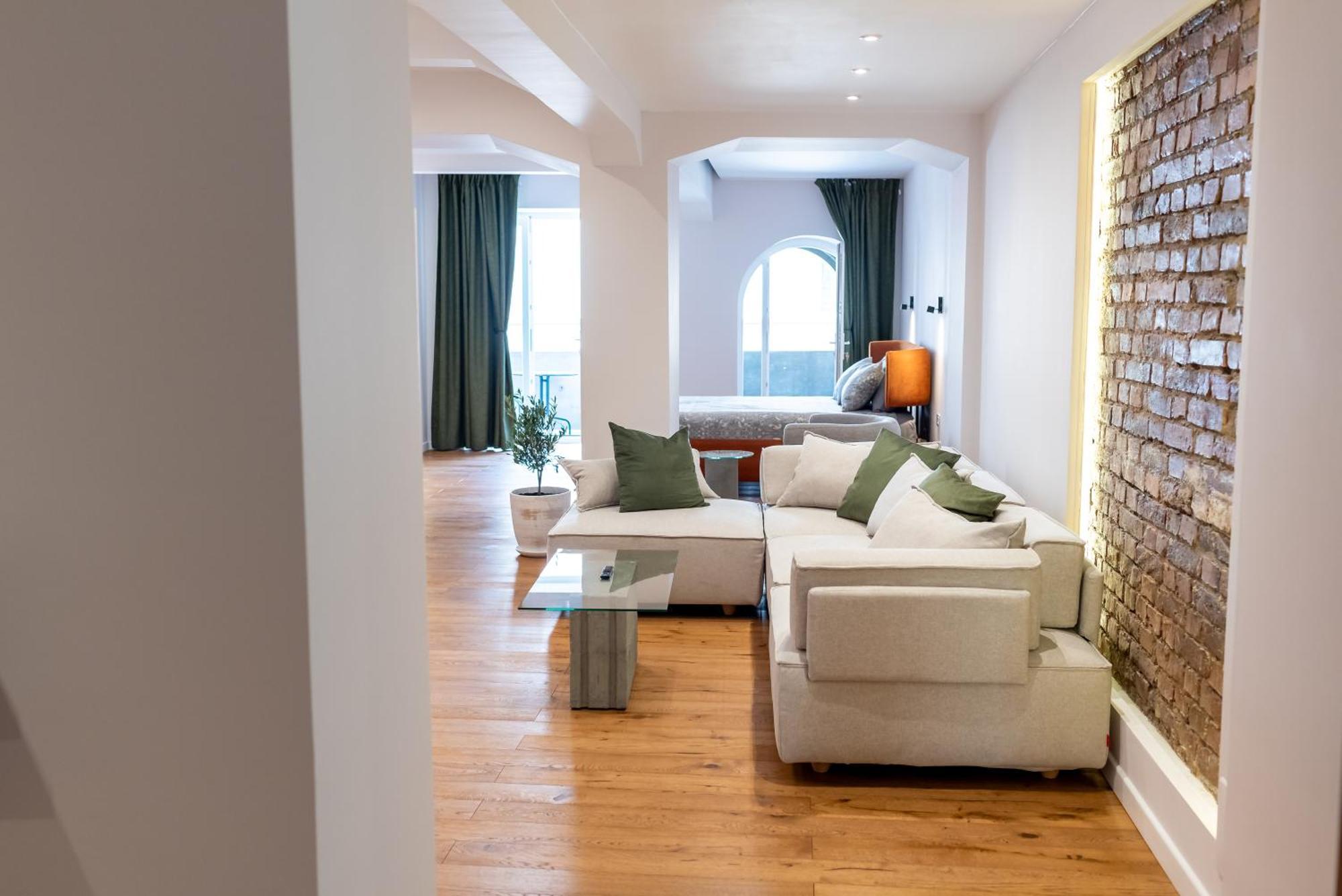 Căn hộ Thome Continental